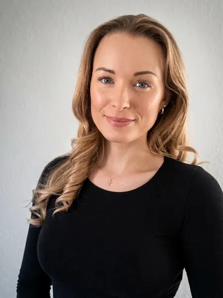 Jennifer H., Quality Manager bei Custabel